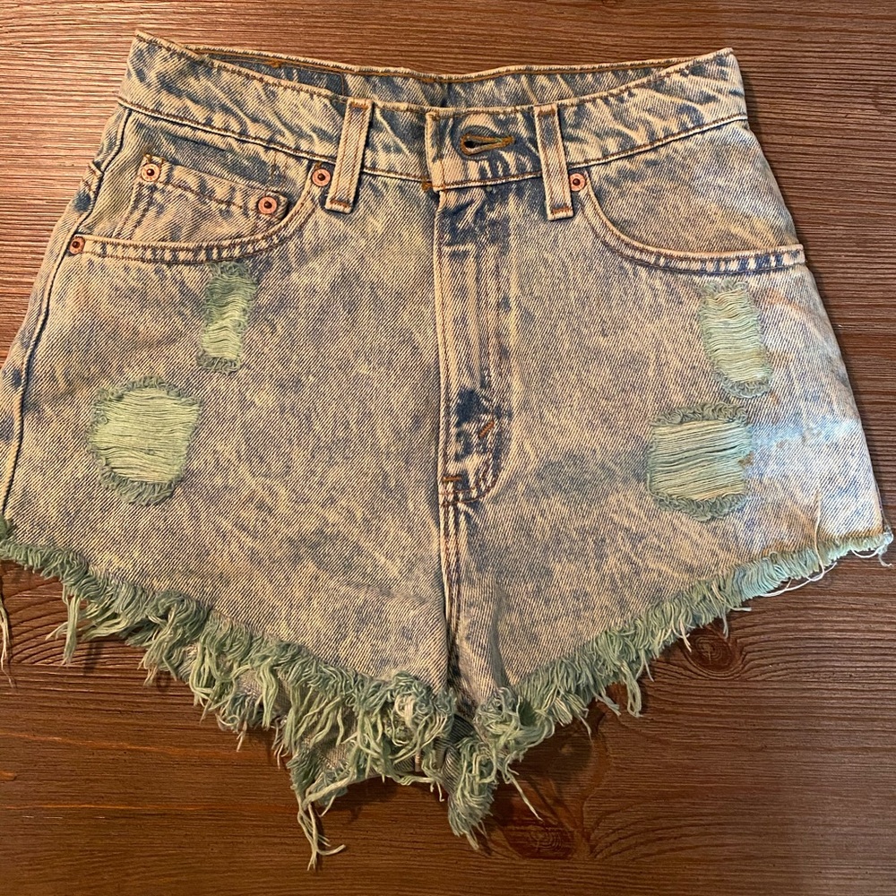 Levi’s aqua ripped high waisted shorts